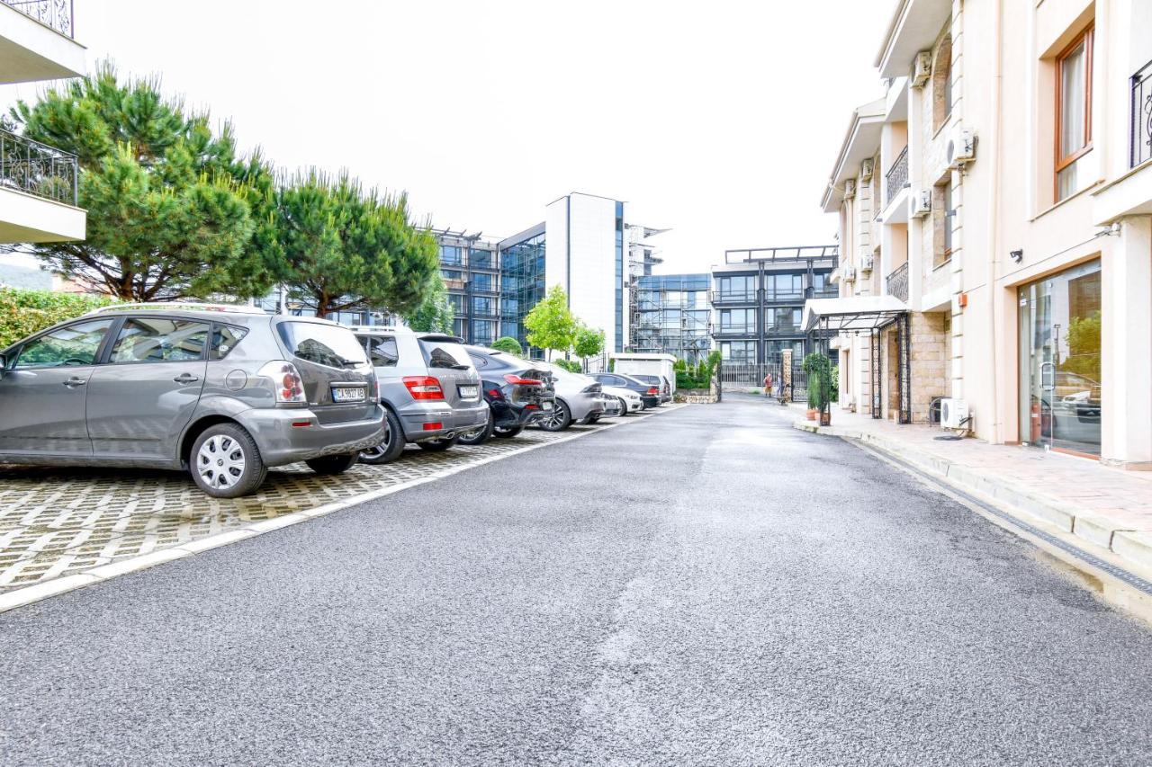 Royal Bay Apartments With Self Check-In Sveti Vlas Exterior foto